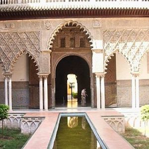 ALCÁZAR RECUPERA PATIO SIGLO XIV Visita-real-alcazar-de-sevilla