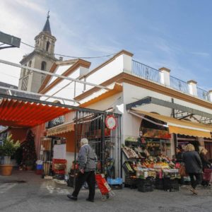 Tour-guiado-sevilla-mercados-calle feria-triana